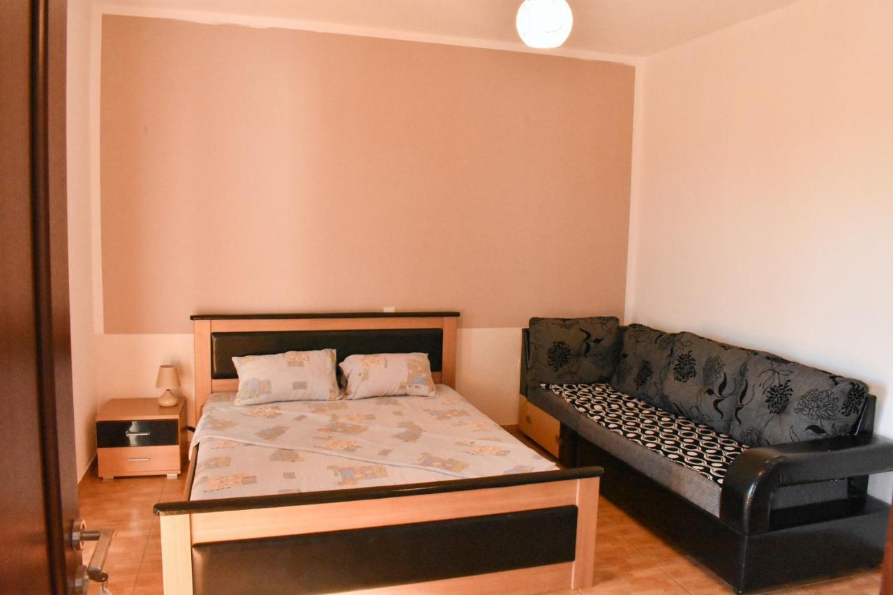 Apartments Murati Ulcinj Exterior foto