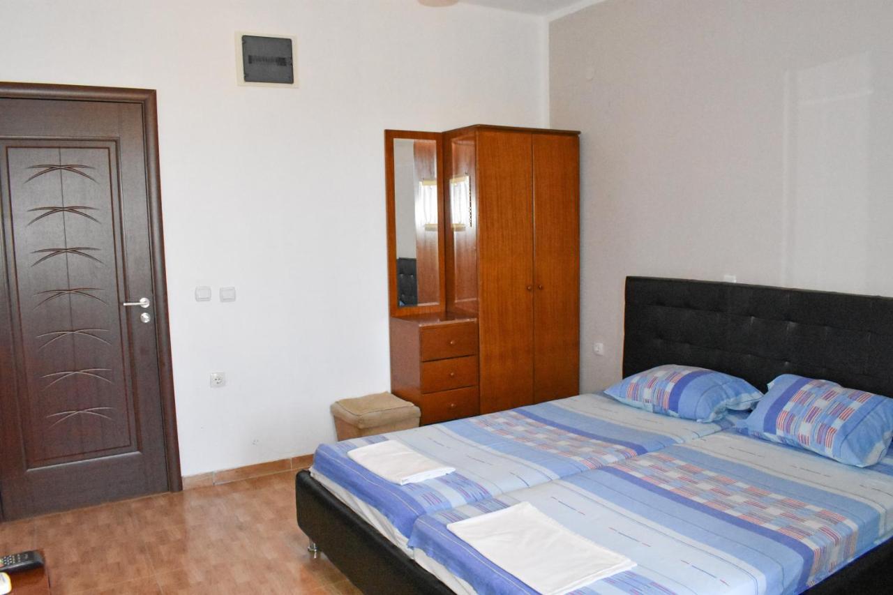 Apartments Murati Ulcinj Exterior foto